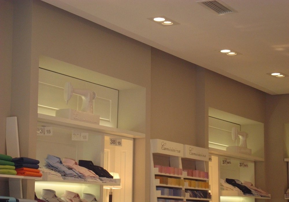 Освещение магазина Camicissima Outlet Village
