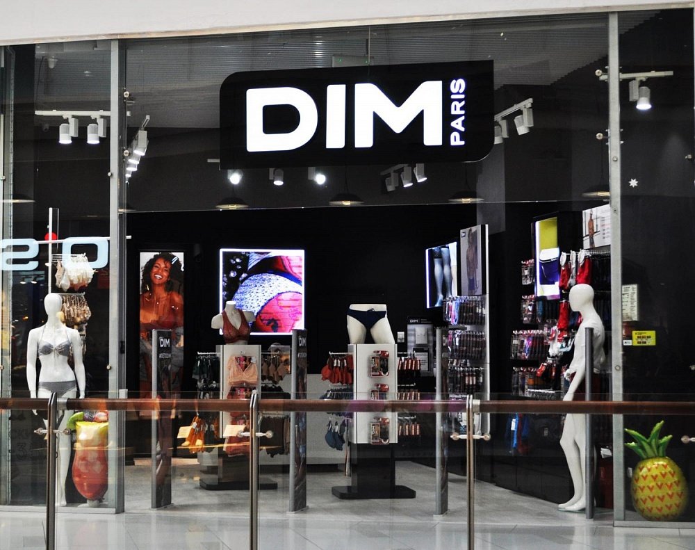 Освещение магазина нижнего белья DIM 