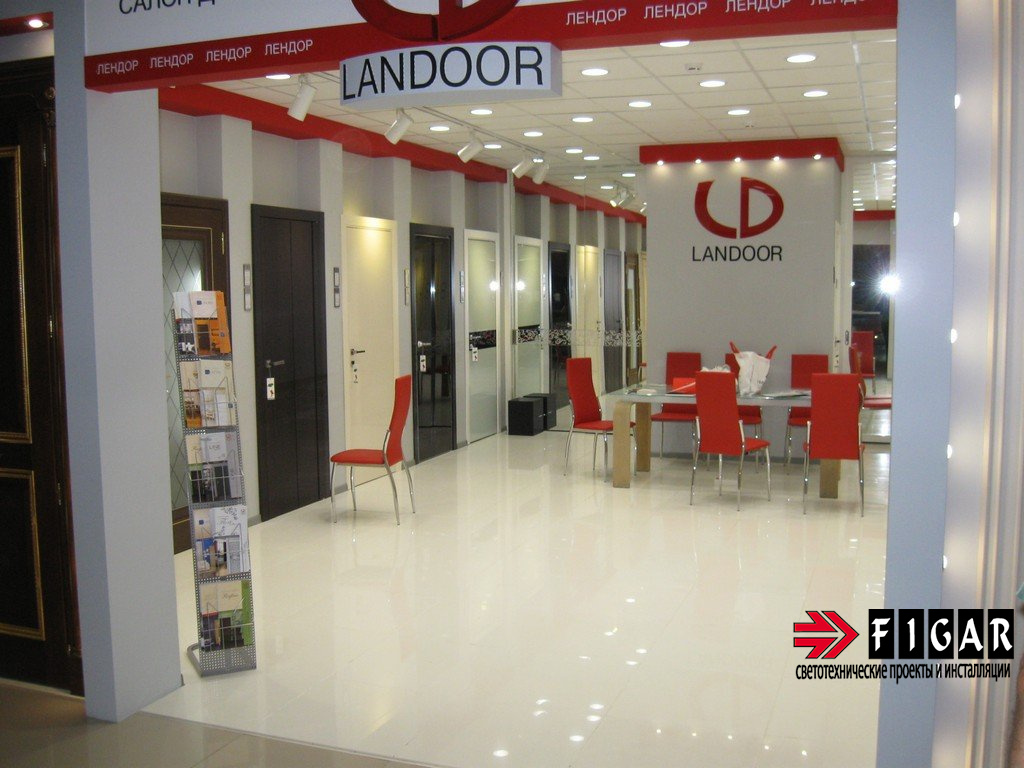 Освещение салона дверей LANDOOR